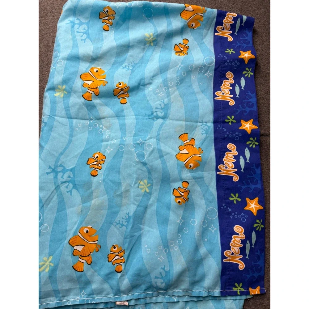 Disney Pixar Finding Nemo Twin Flat Sheet Blue Orange Marlin Clownfish Bedding